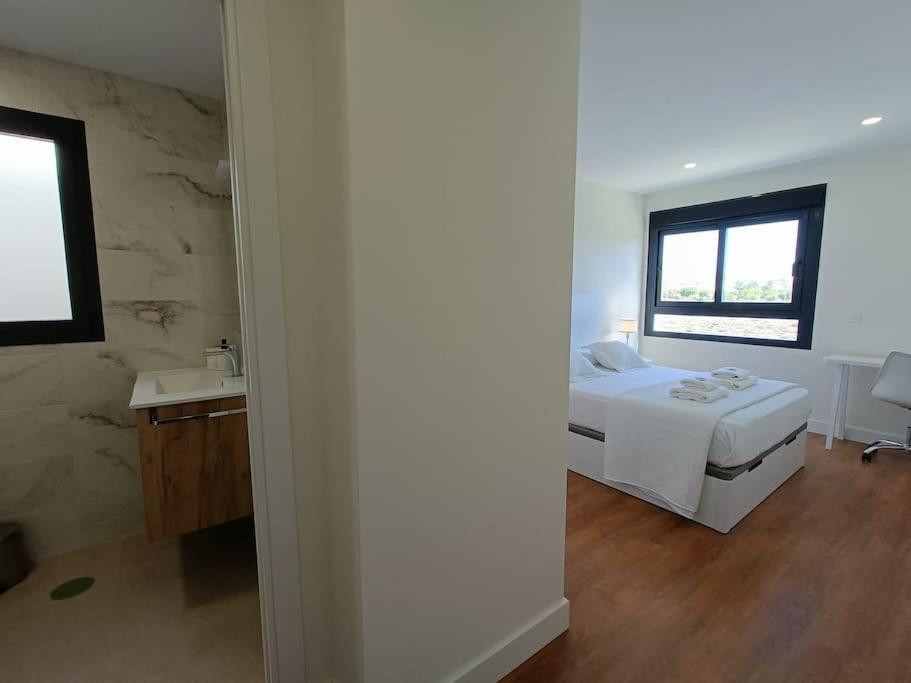 Apartmán Nuevo Atico Toyo. Vistas Al Mar, Terraza, Solarium, Piscina, A/A, Wifi Y Garaje El Toyo Exteriér fotografie